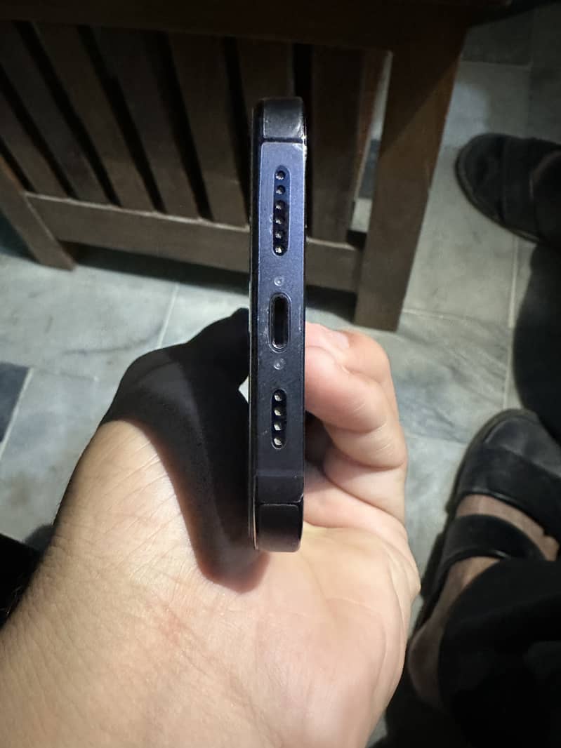 Apple iPhone 14 Pro Max 6