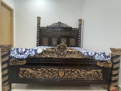 New bed 2 days used
