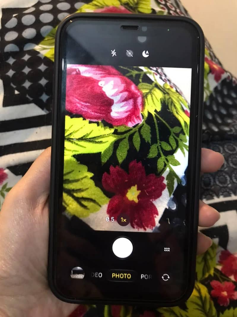 Apple iPhone 11 3
