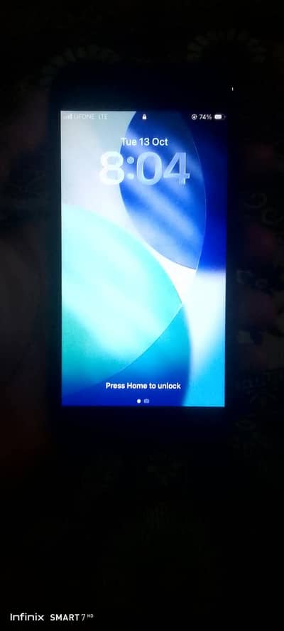 Apple iPhone SE