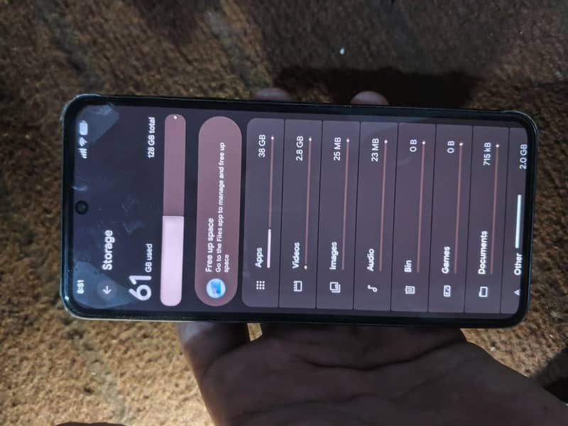 Google Pixel 8 5