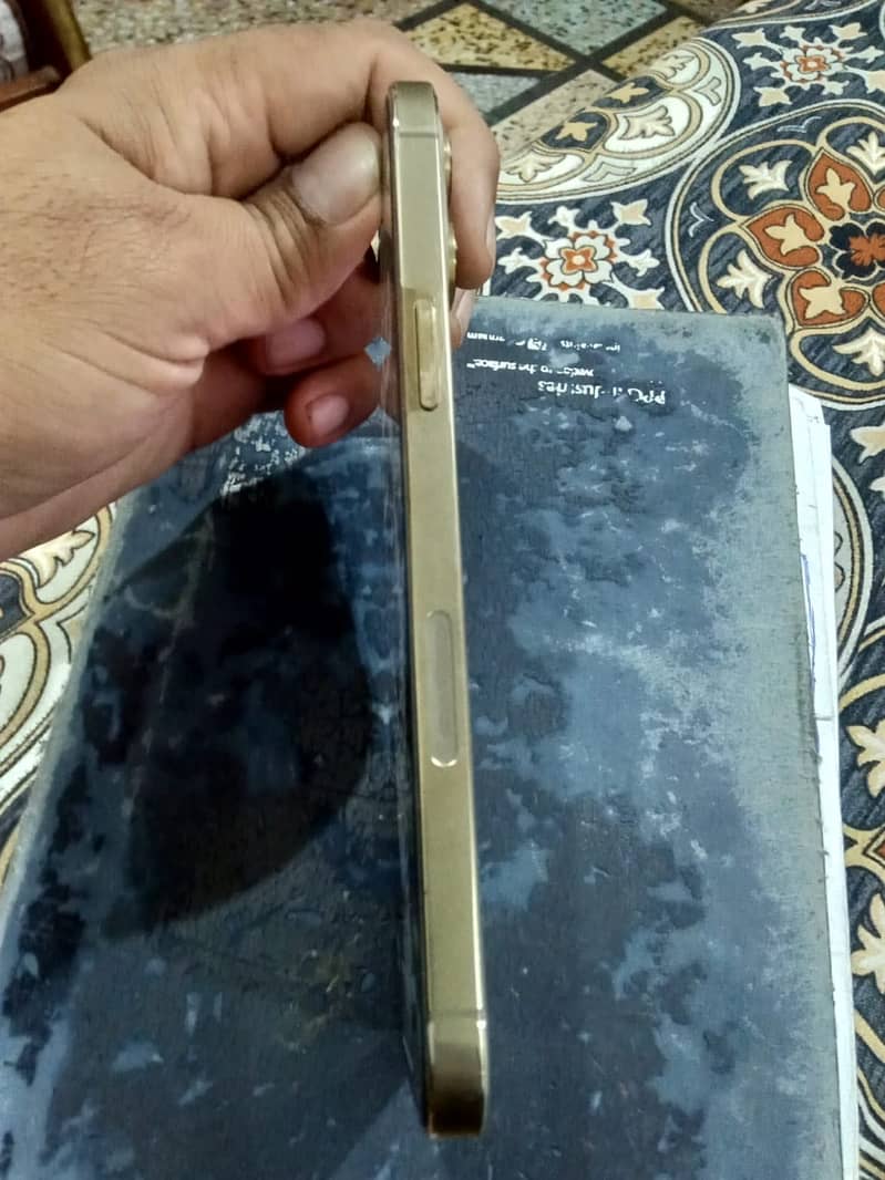 Apple iPhone 12 Pro Max 6