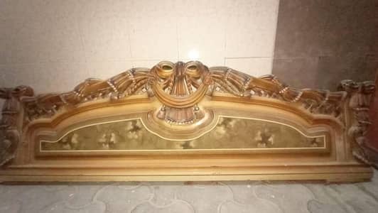 Laasaani Bed only