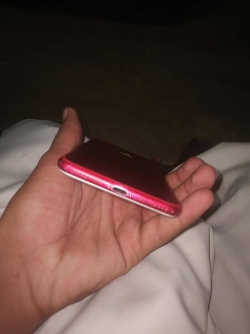 Apple iPhone 7 Plus 4