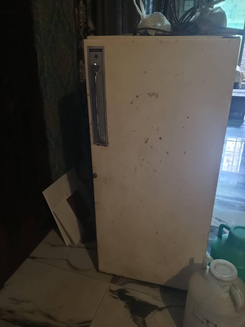 refrigerator 2