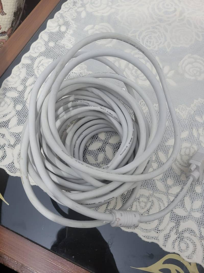 VGA Cable 2