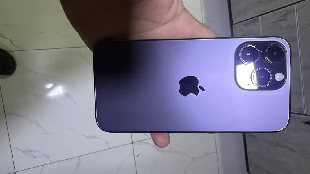 Apple iPhone 14 Pro Max 0
