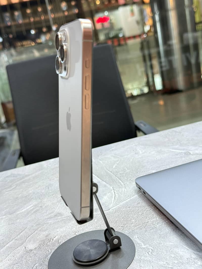 Apple iPhone 15 Pro Max Sim Locked 1