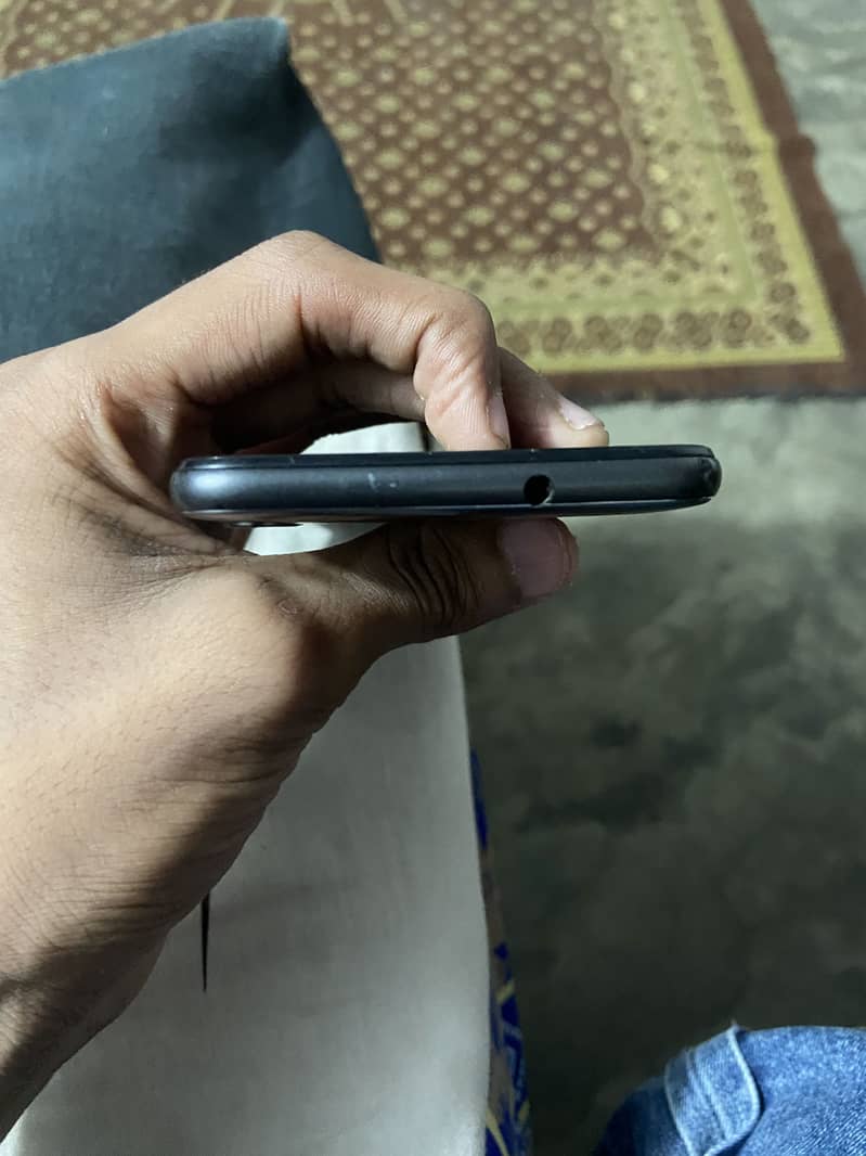 Motorola Moto E6 Plus 2