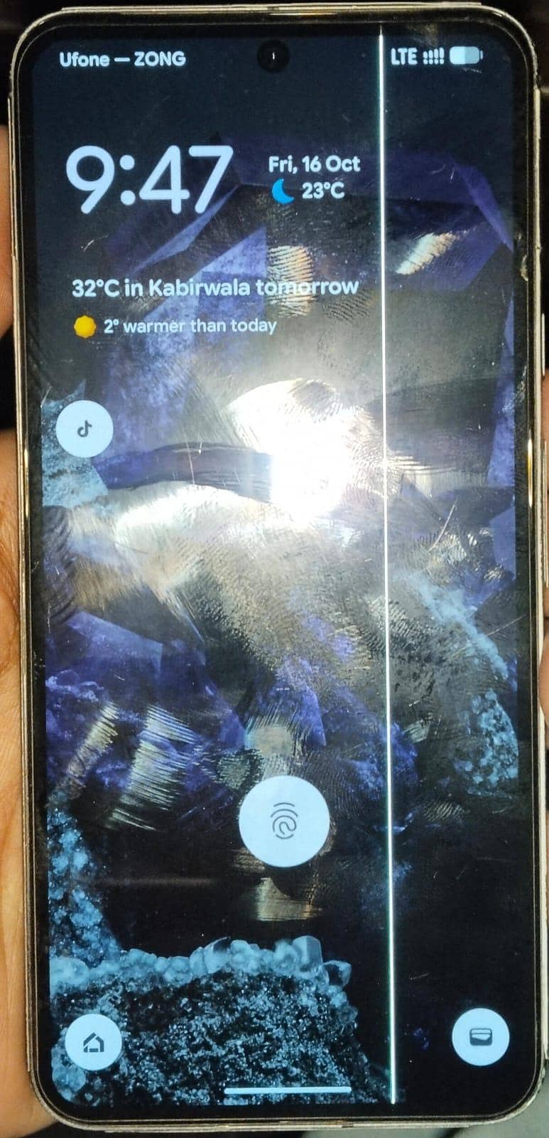 Google Pixel 8 4