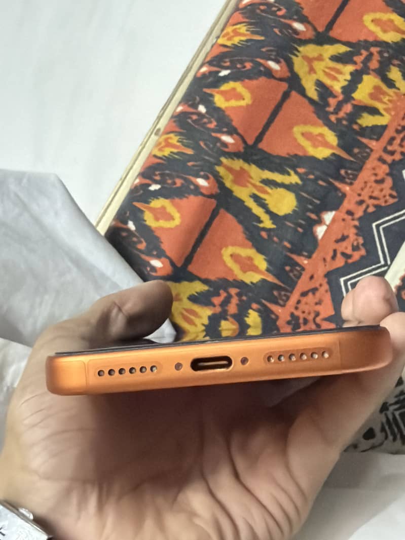 Apple iPhone 17 Pro Max 2