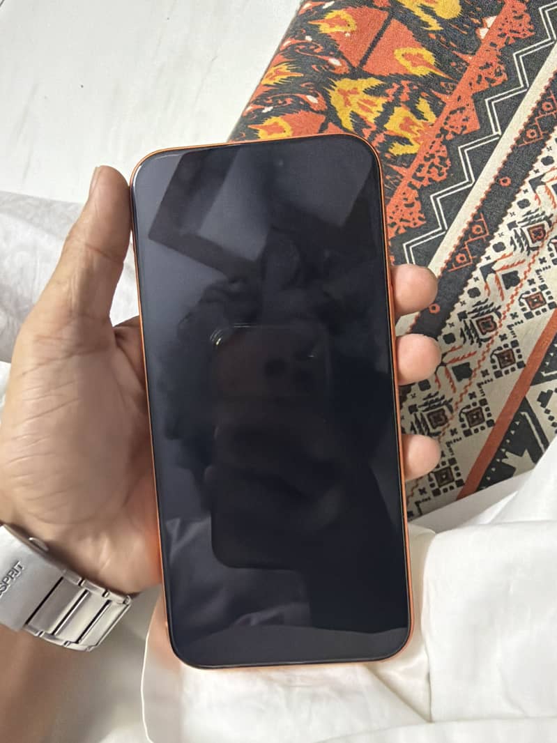 Apple iPhone 17 Pro Max 5