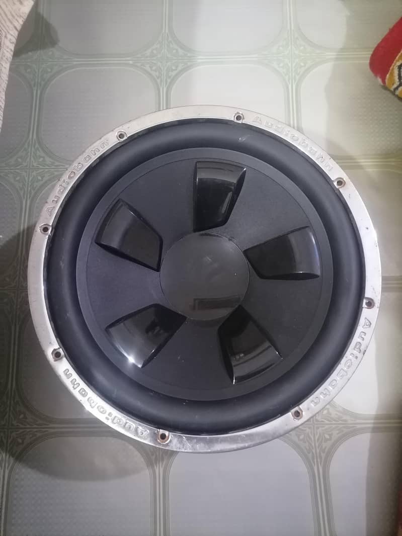 car woofer 1