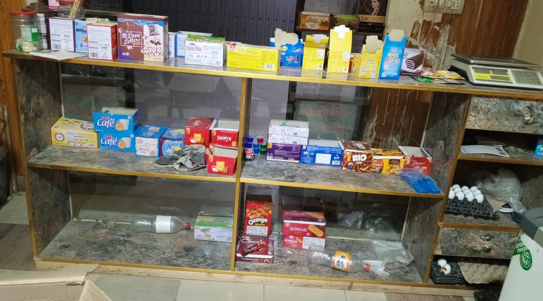 SHOP COUNTER 7