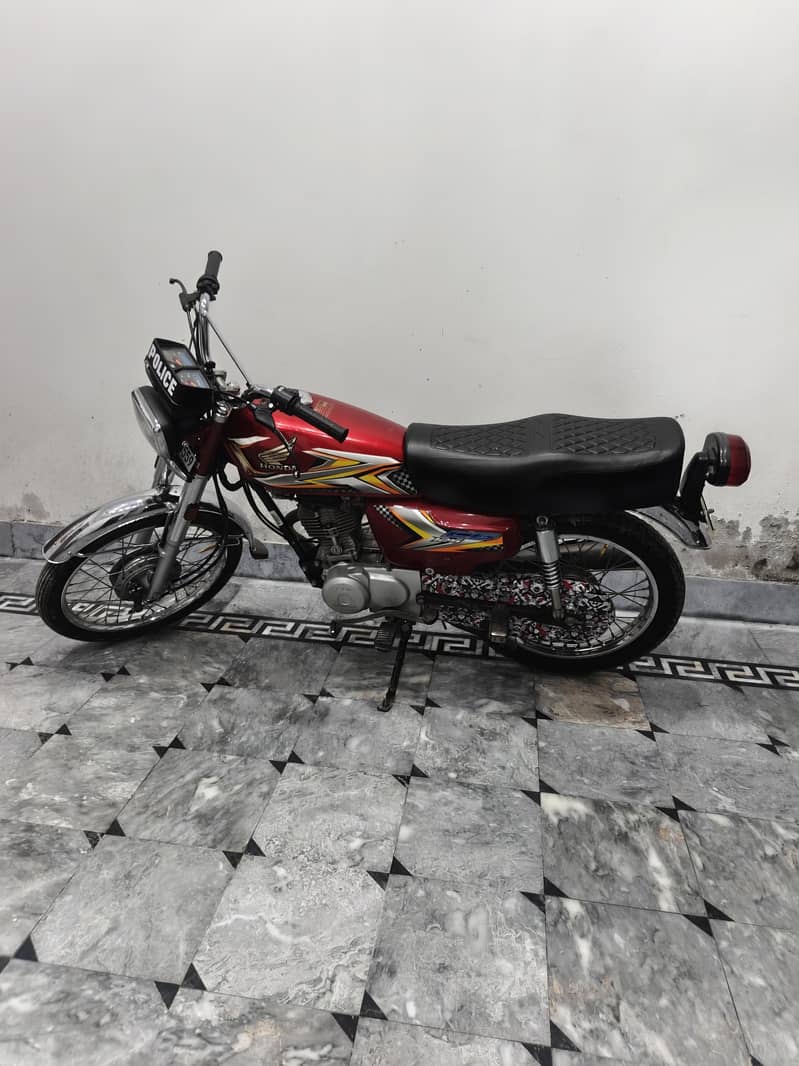CG125 0
