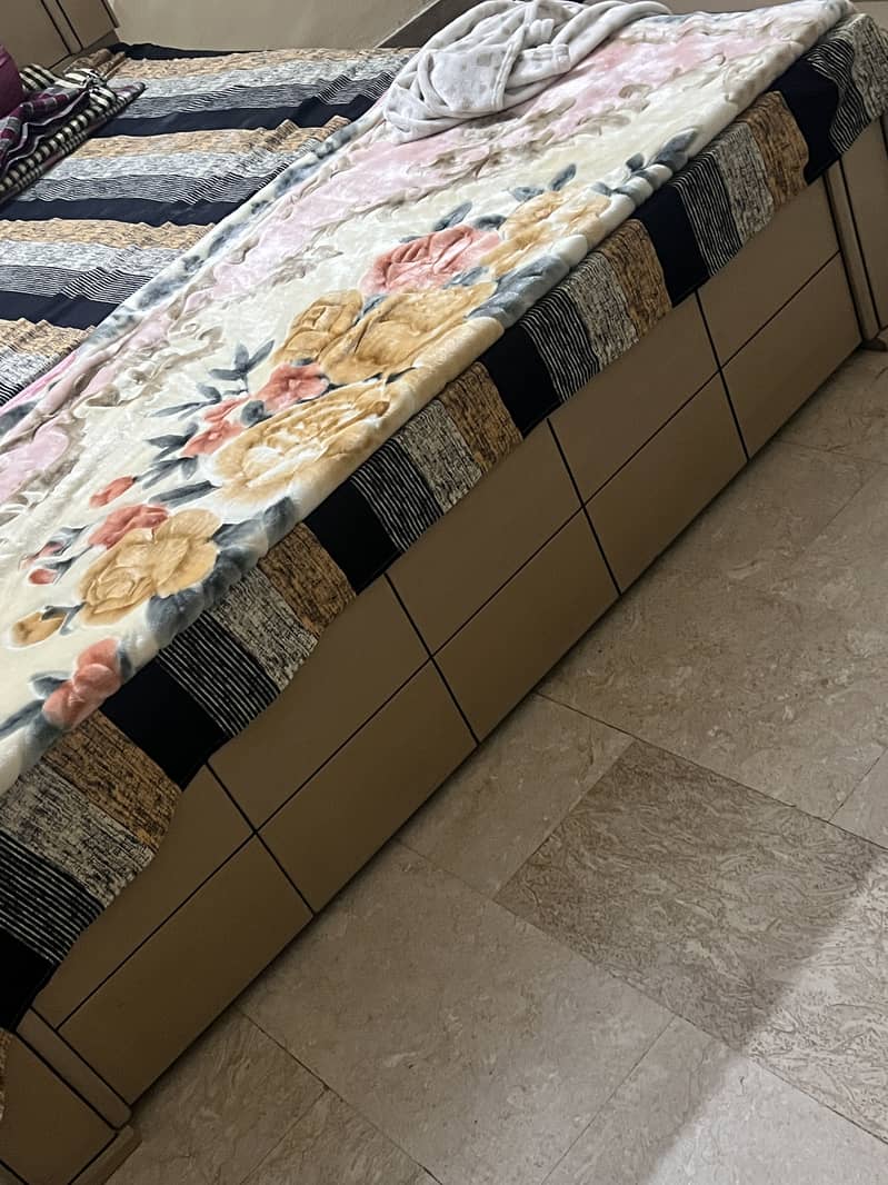 Bed wardrobe and dressing 3