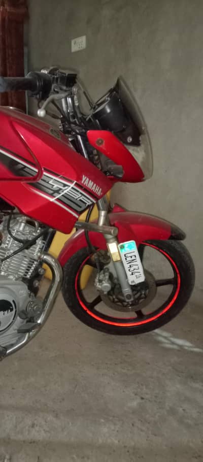 Yamaha ybr 125