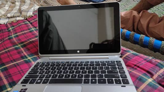 Haier Y11B 2-in-1 Touch Laptop – 11.6" HD Touchscreen | Neat Condition