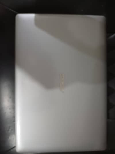 ASUS i7/6th Gen