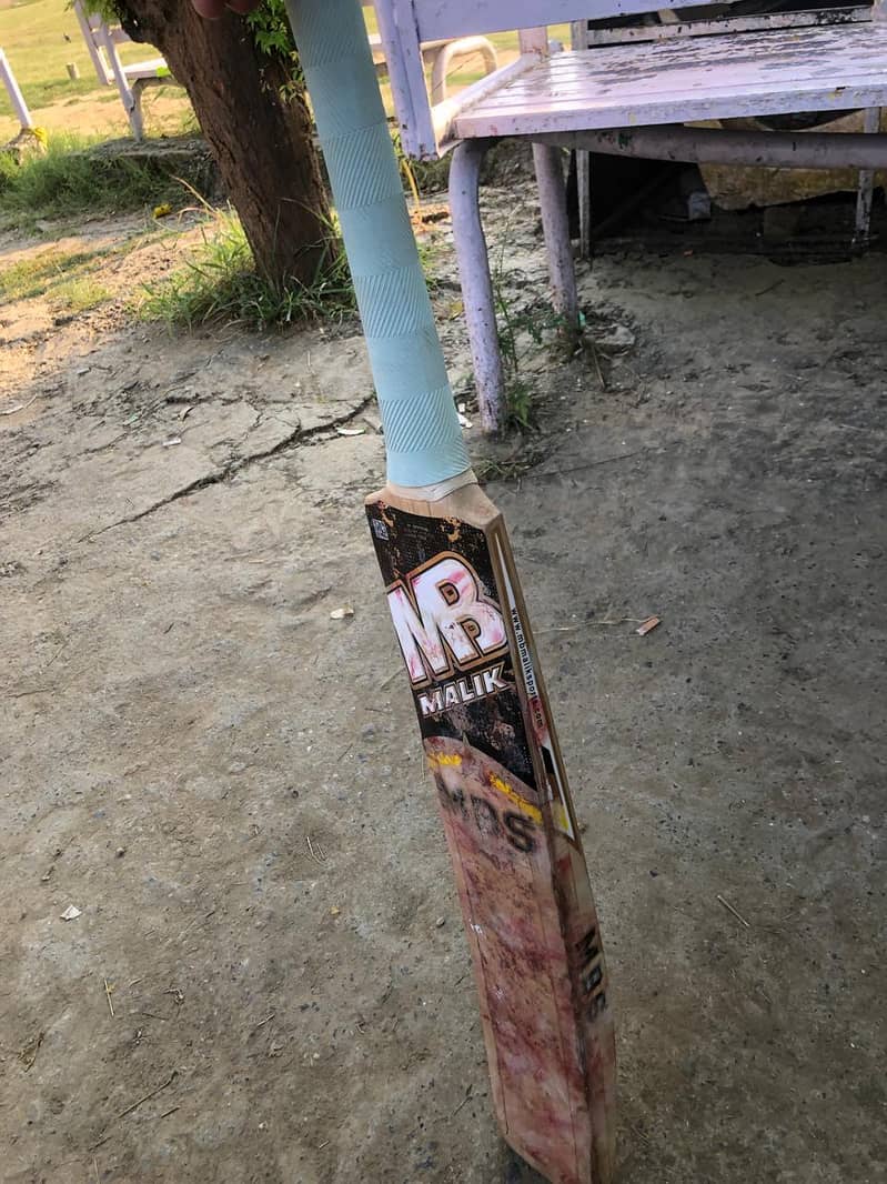 MB Malik Bat 1