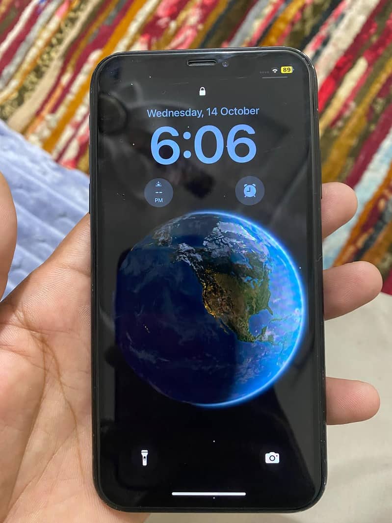 Apple iPhone XR 2