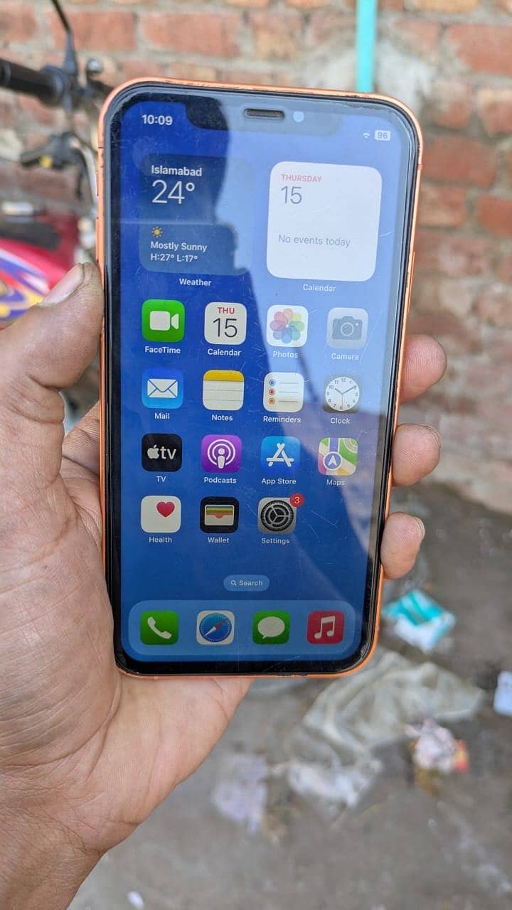 Apple iPhone XR 3