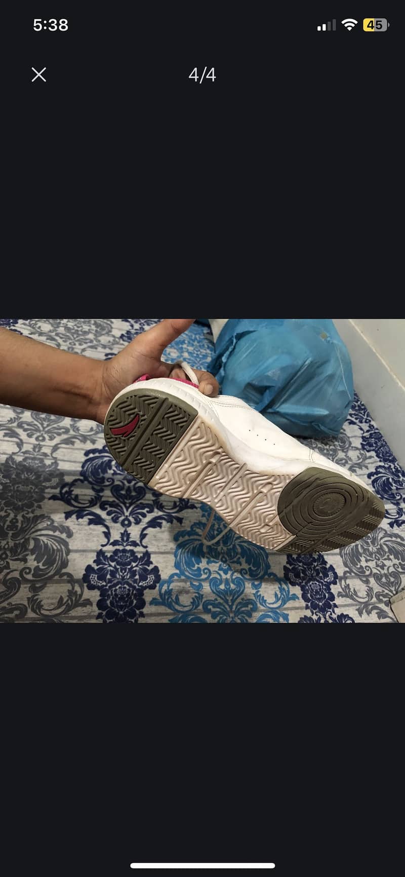 White shoe 1