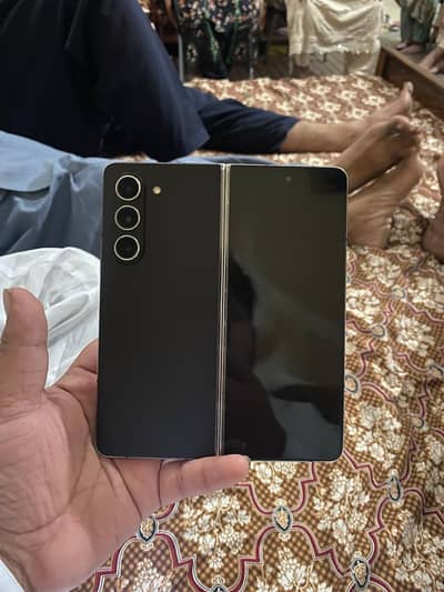 Samsung Mobile Z Fold 5