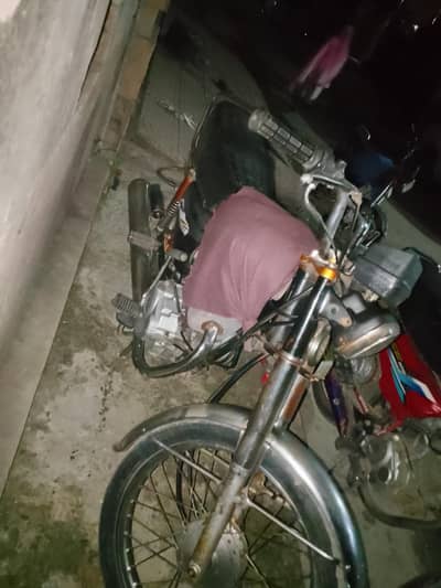 used Honda chalnay me ok Thora bht Kam honay Wala ha wo apni Marzi ha