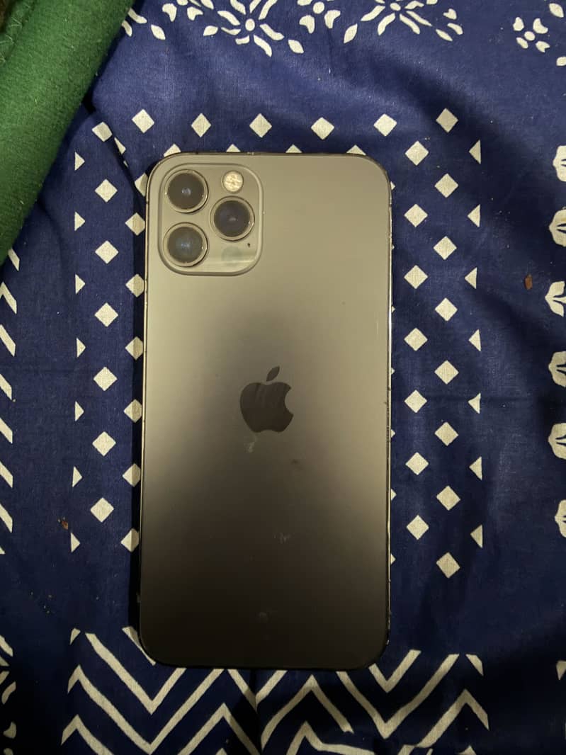 Apple iPhone 12 Pro 2