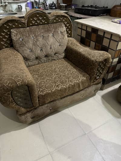 Sofa set valvet 8/10 cndition