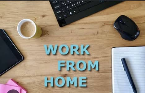 Female Social Media Handler