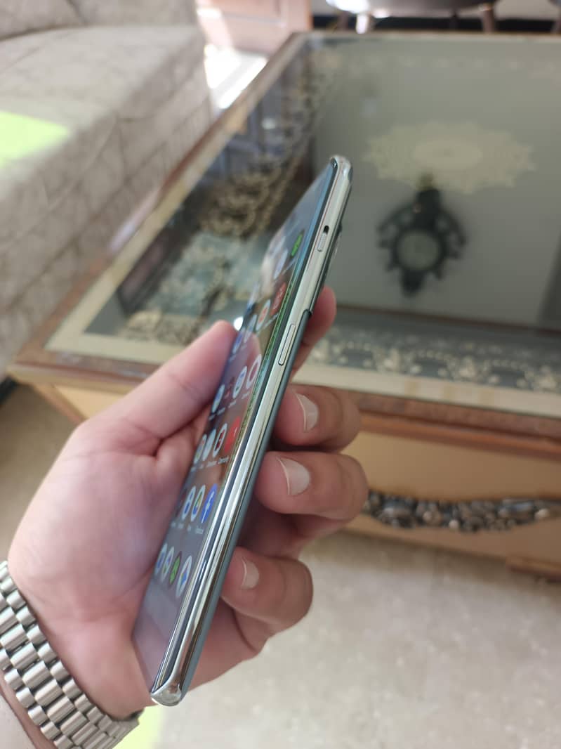 One Plus 11R 4