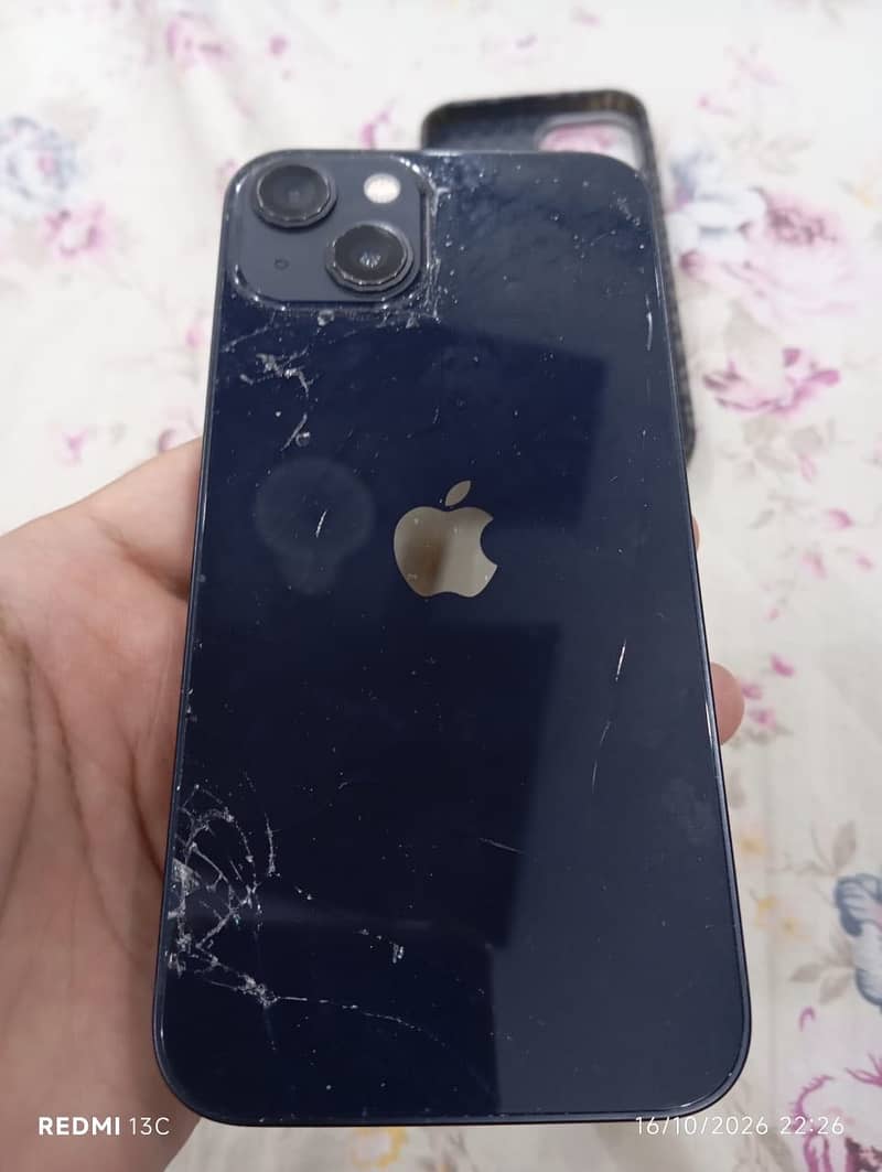 Apple iPhone 13 0