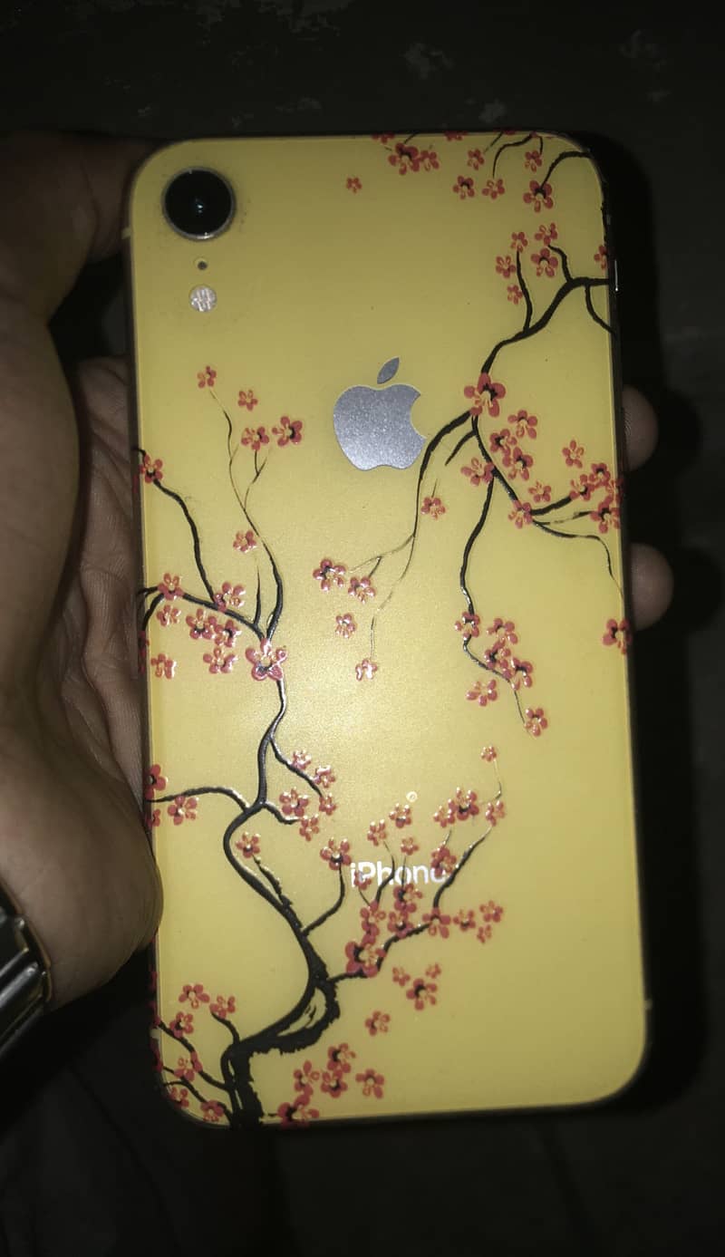 Apple iPhone XR 0