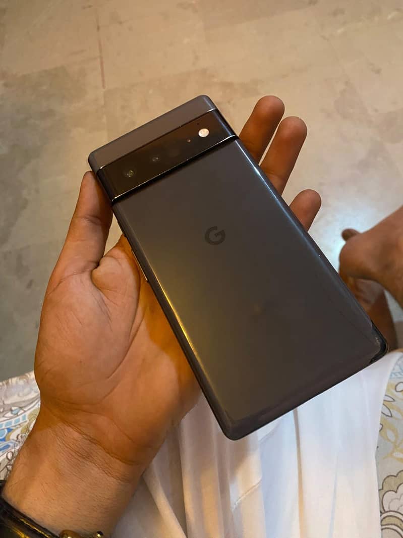 Google Pixel 6 Pro 2