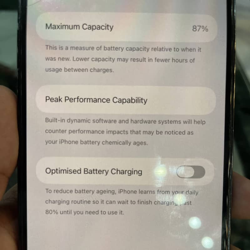 Apple iPhone 13 Pro Max 4