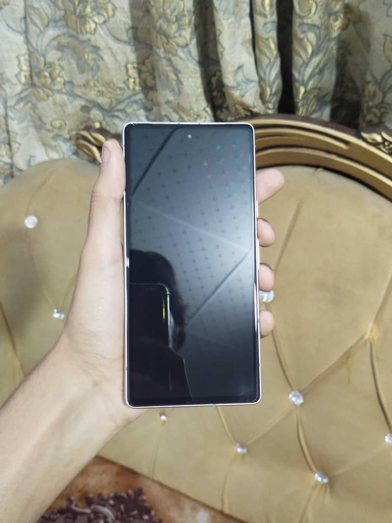 Google Pixel 7a 1