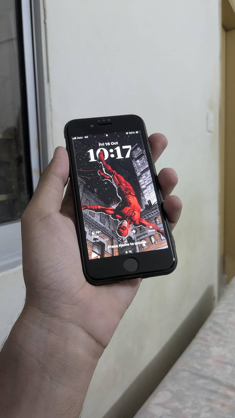 Apple iPhone SE 3