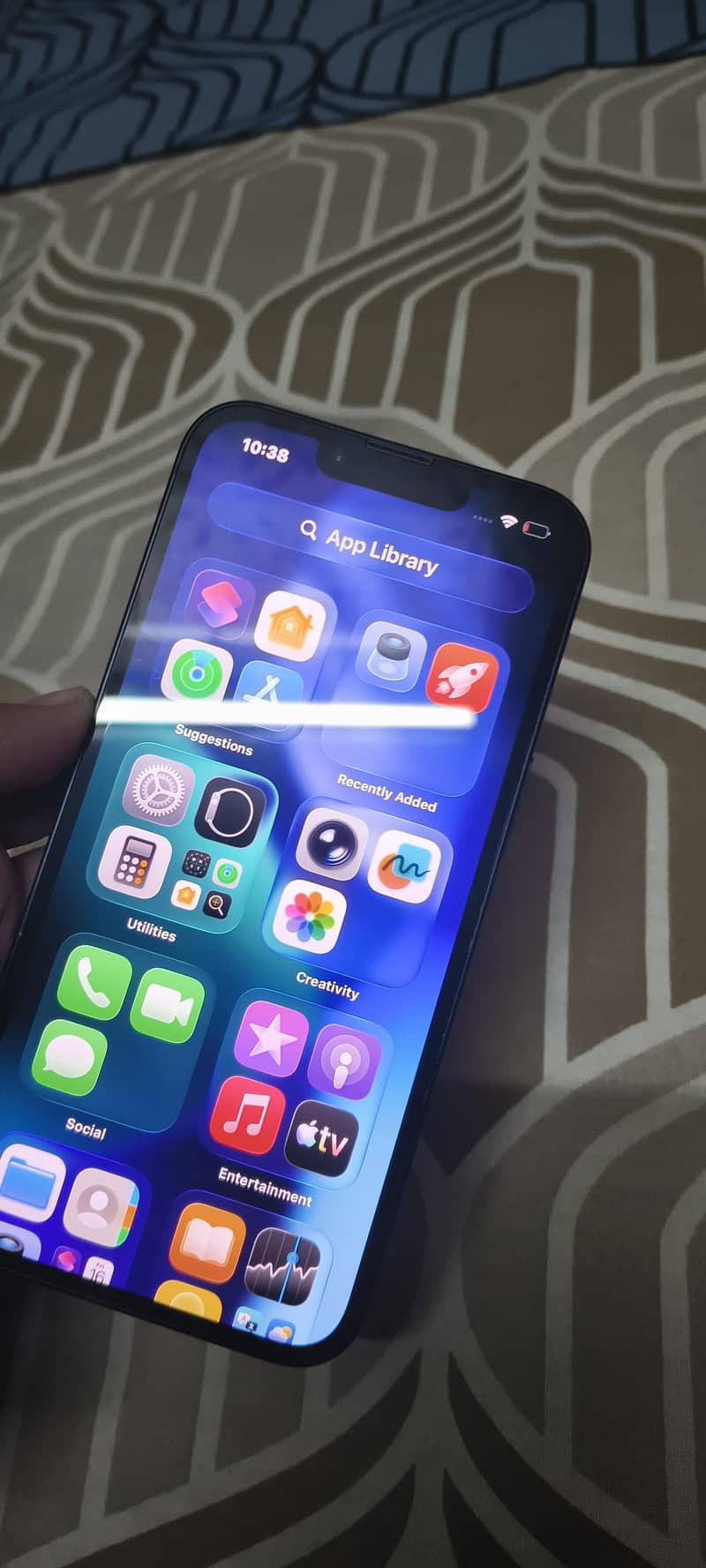 Apple iPhone 13 2
