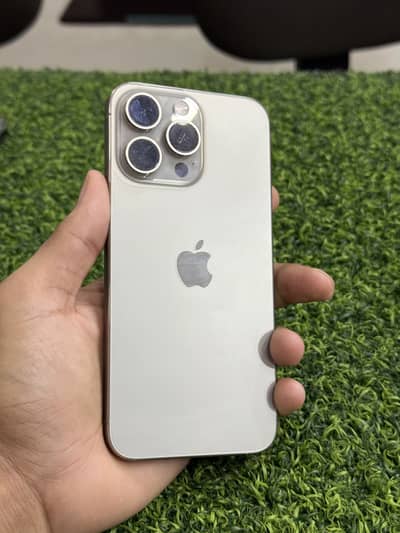 Apple iPhone 15 Pro Max