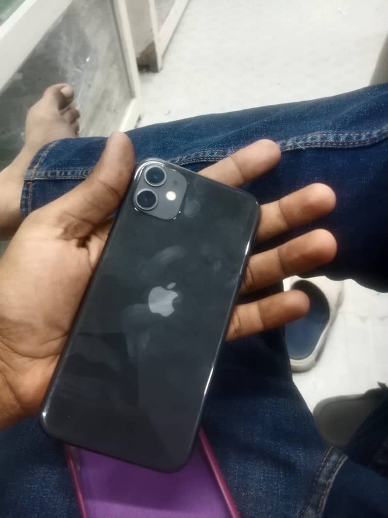 Apple iPhone 11 5