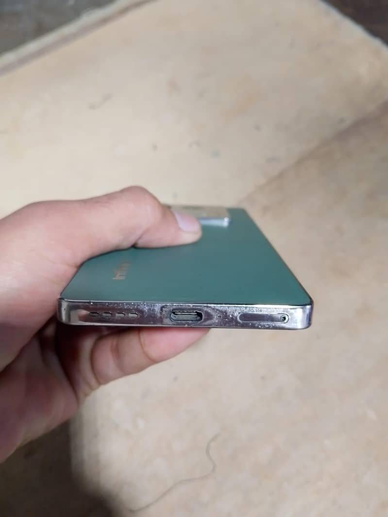 Infinix Note 40 2
