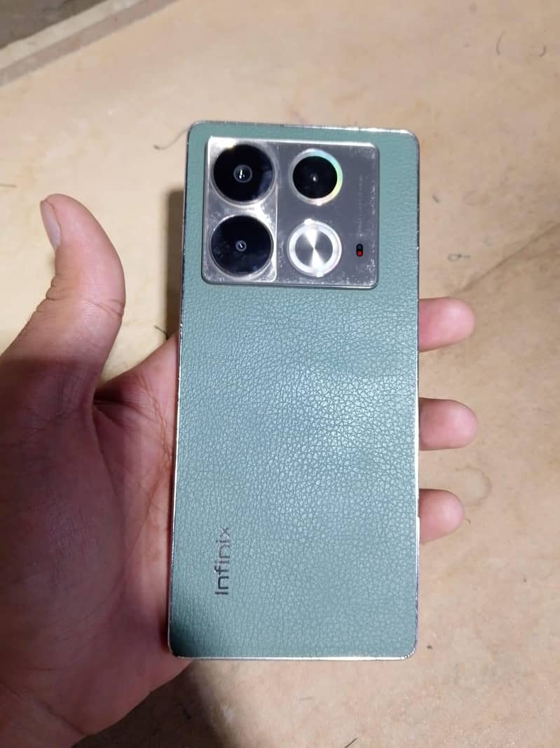 Infinix Note 40 3