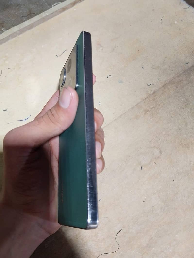 Infinix Note 40 6