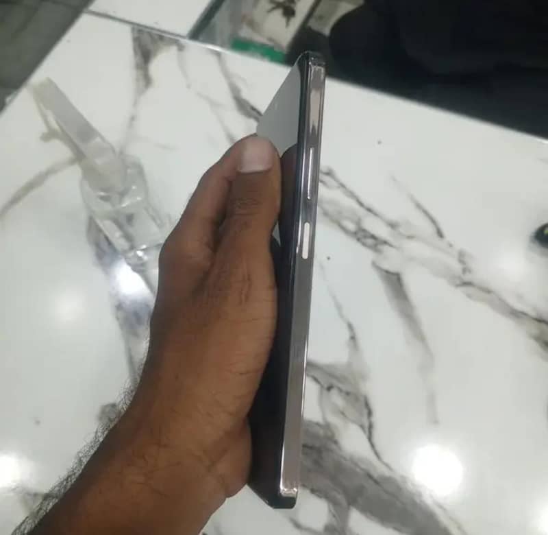Note 30 8+8/256Gb 6