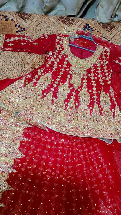 Bridal lehenga with jewellery