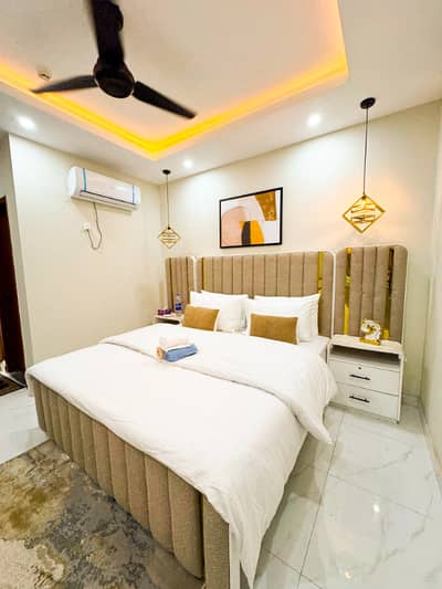 2 BHK furnished Luxurious apartment daily basis and weekly available