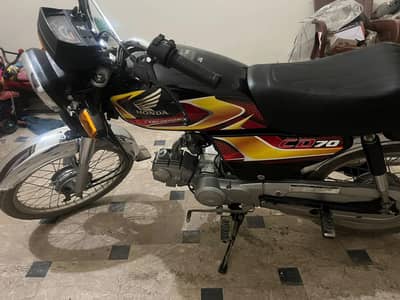 bilkul neat clean bike ha 25/26 model ha