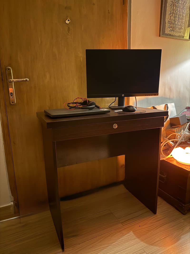 Office/Study Table 2